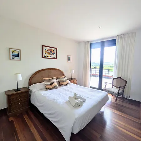 Casa Con Piscina En Ajo - Arranadas Bareyo